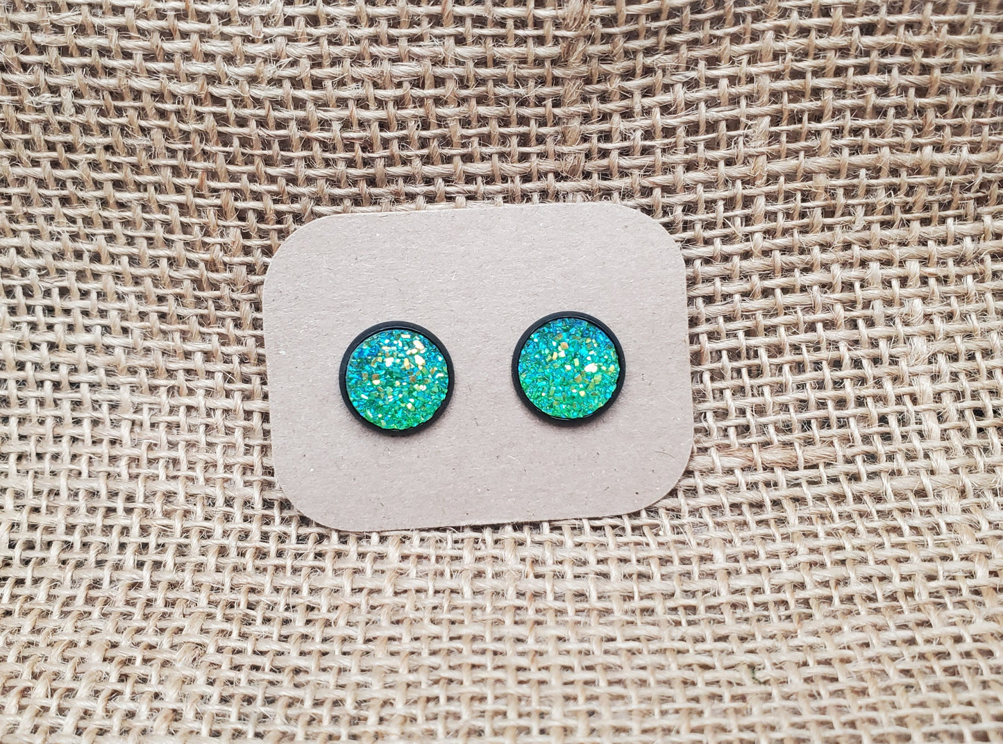 Lime Stud on Black - 12mm