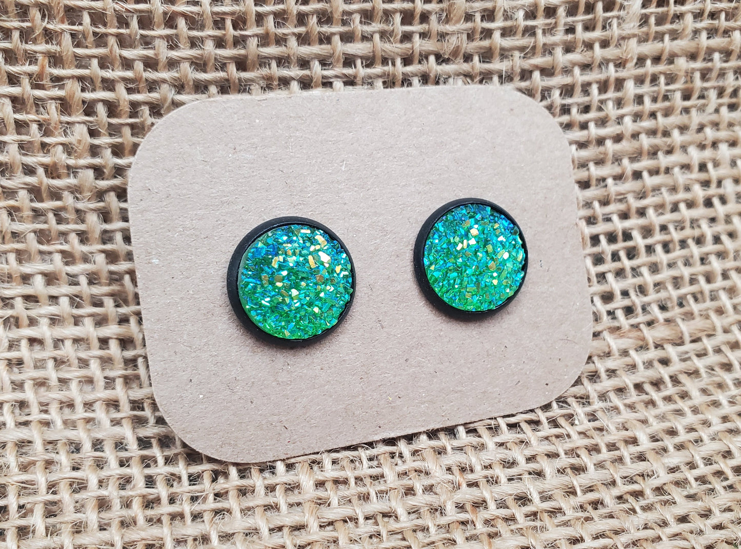 Lime Stud on Black - 12mm