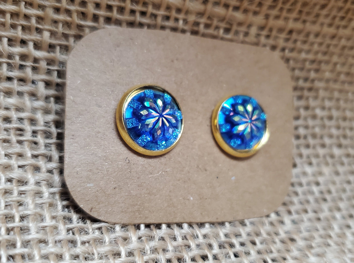 Blue Sunburst Stud on Gold