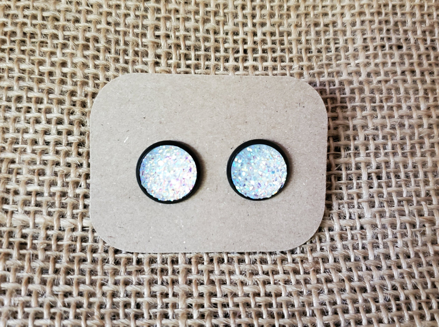 Iridescent Stud on Black - 12mm