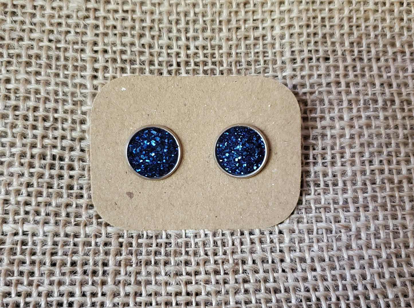 Navy Stud on Silver -12mm