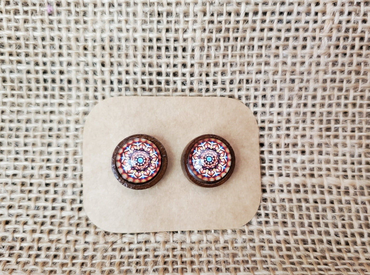 Cabochon Stud 022