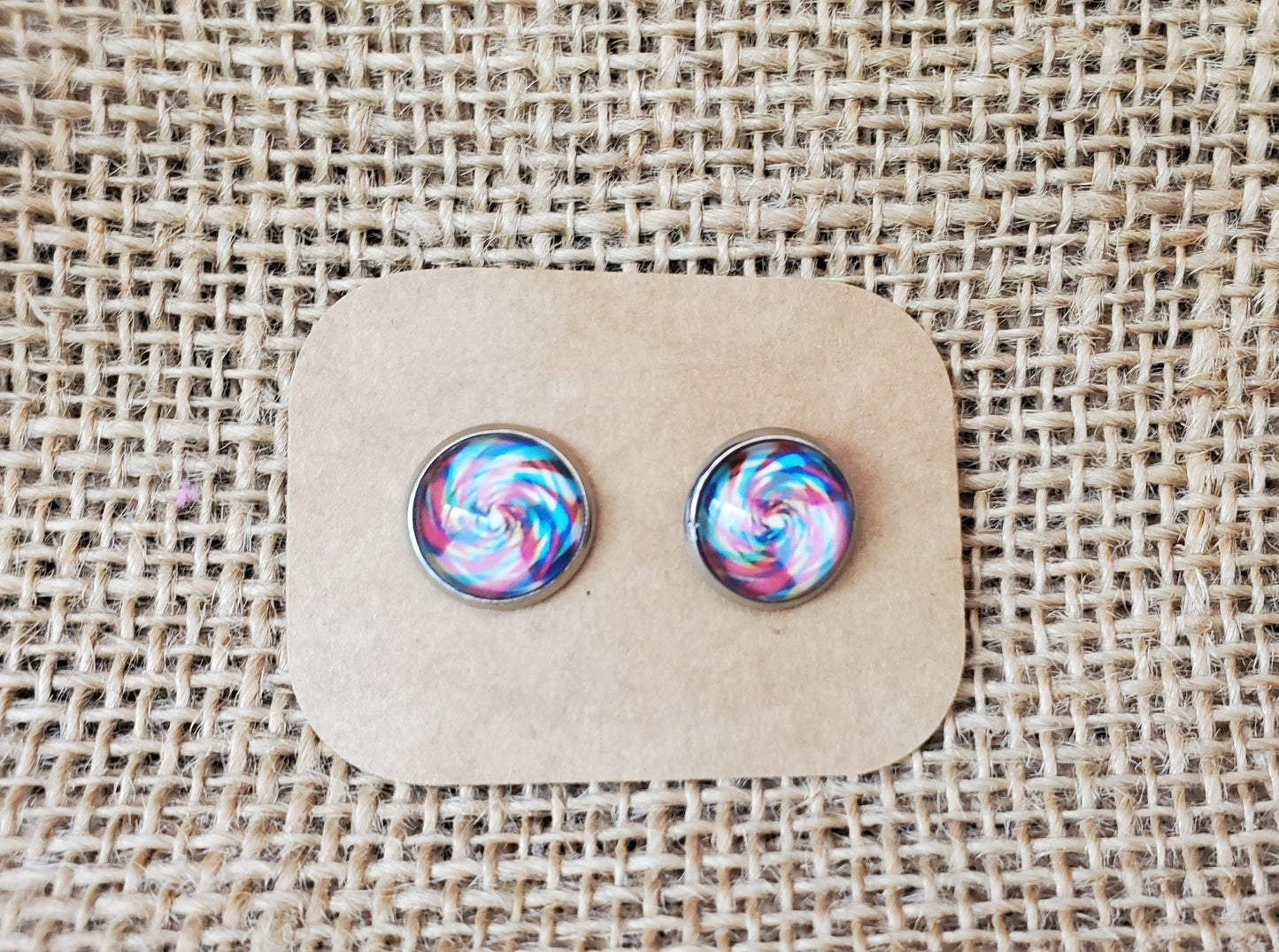 Cabochon Stud 040