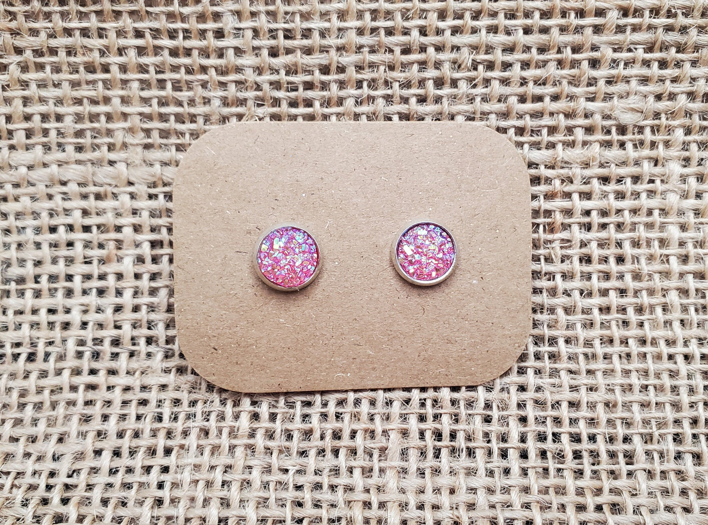Raspberry Stud on Silver - 8mm