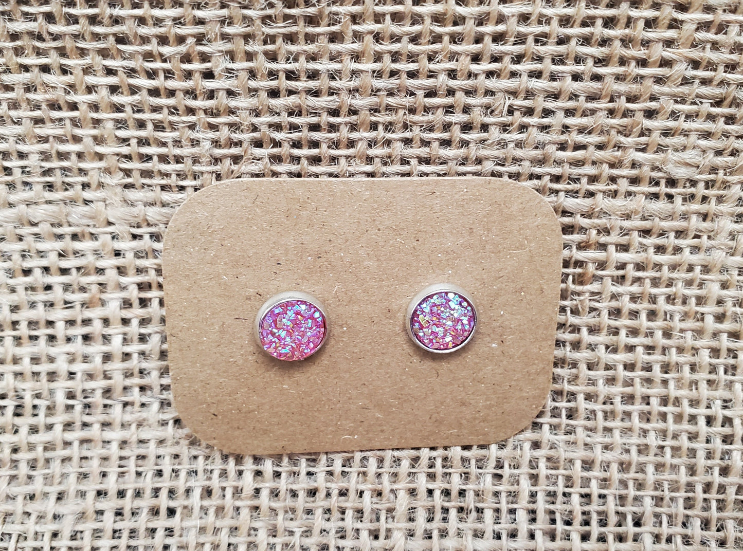 Raspberry Stud on Silver - 8mm