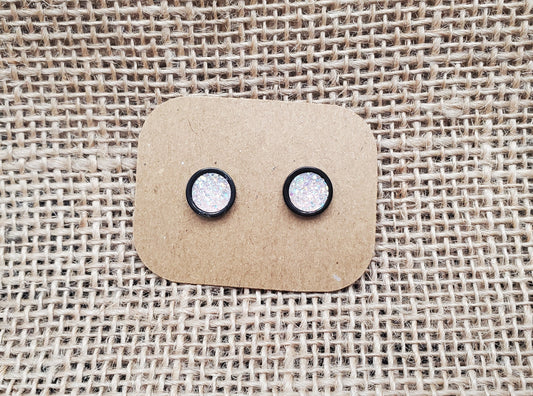 Pink Grapefruit Stud on Black - 8mm