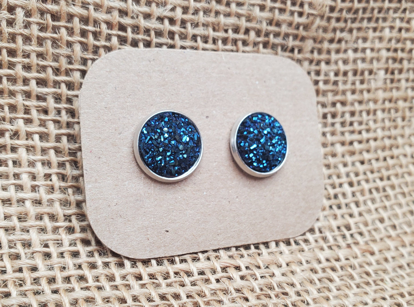 Navy Stud on Silver -12mm