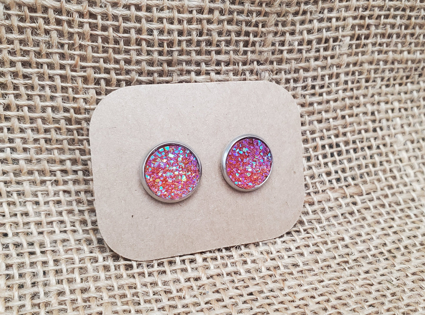 Raspberry Stud on Silver - 12mm