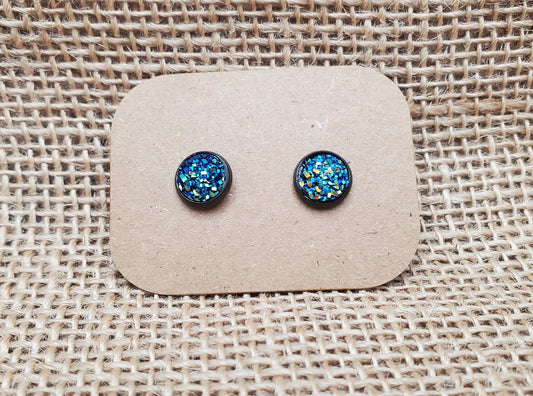 Emerald Blue Stud on Black - 8mm