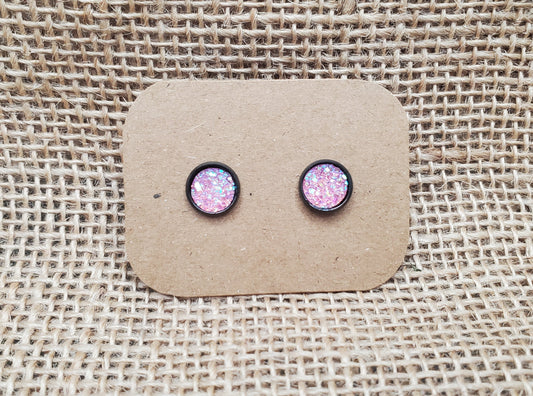 Bubble Gum Stud on Black - 8mm