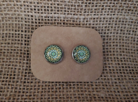 Cabochon Stud 006