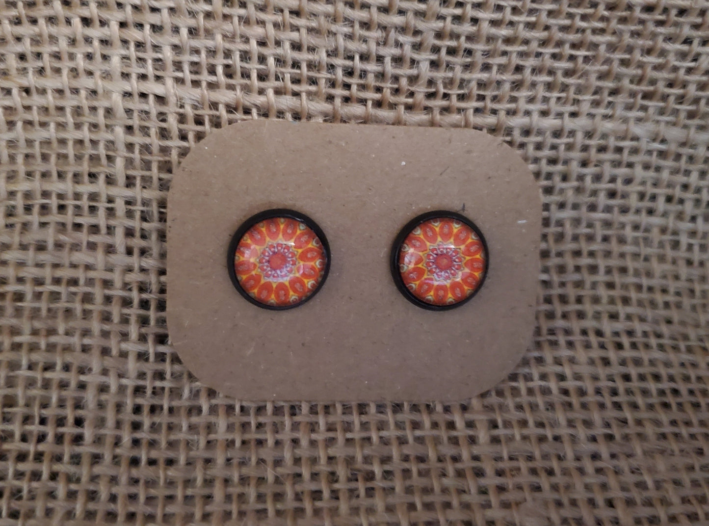 Cabochon Stud 007