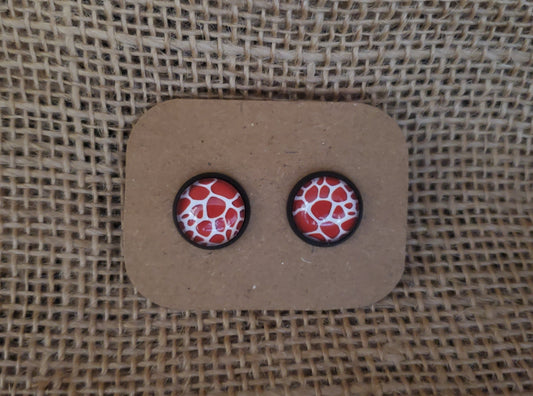 Cabochon Stud 009