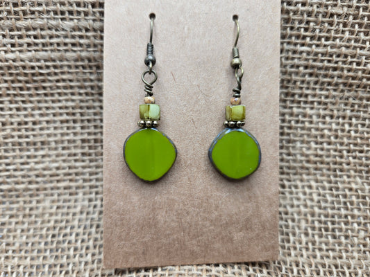 BB Earring 053