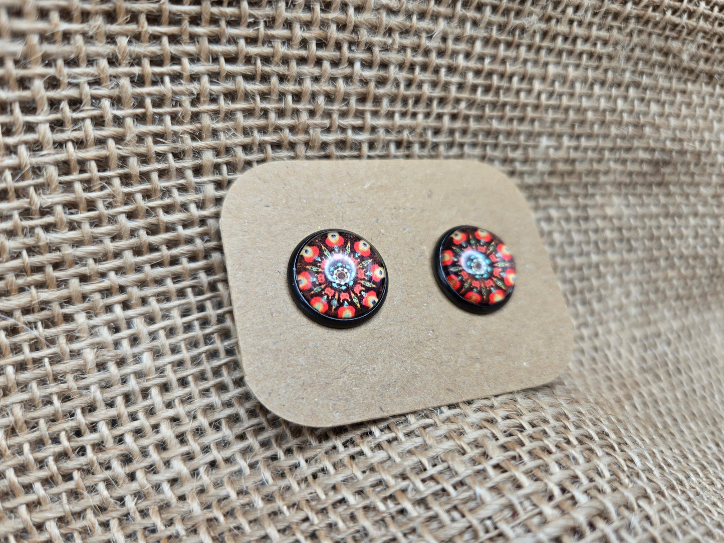 Cabochon Stud 051