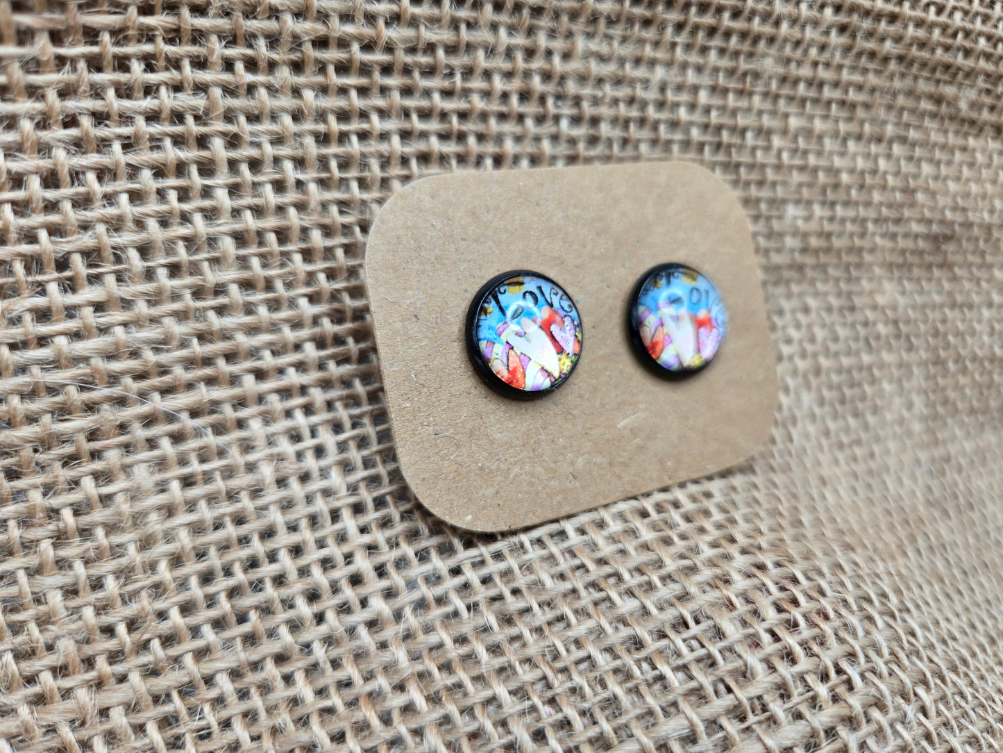 Cabochon Stud 050