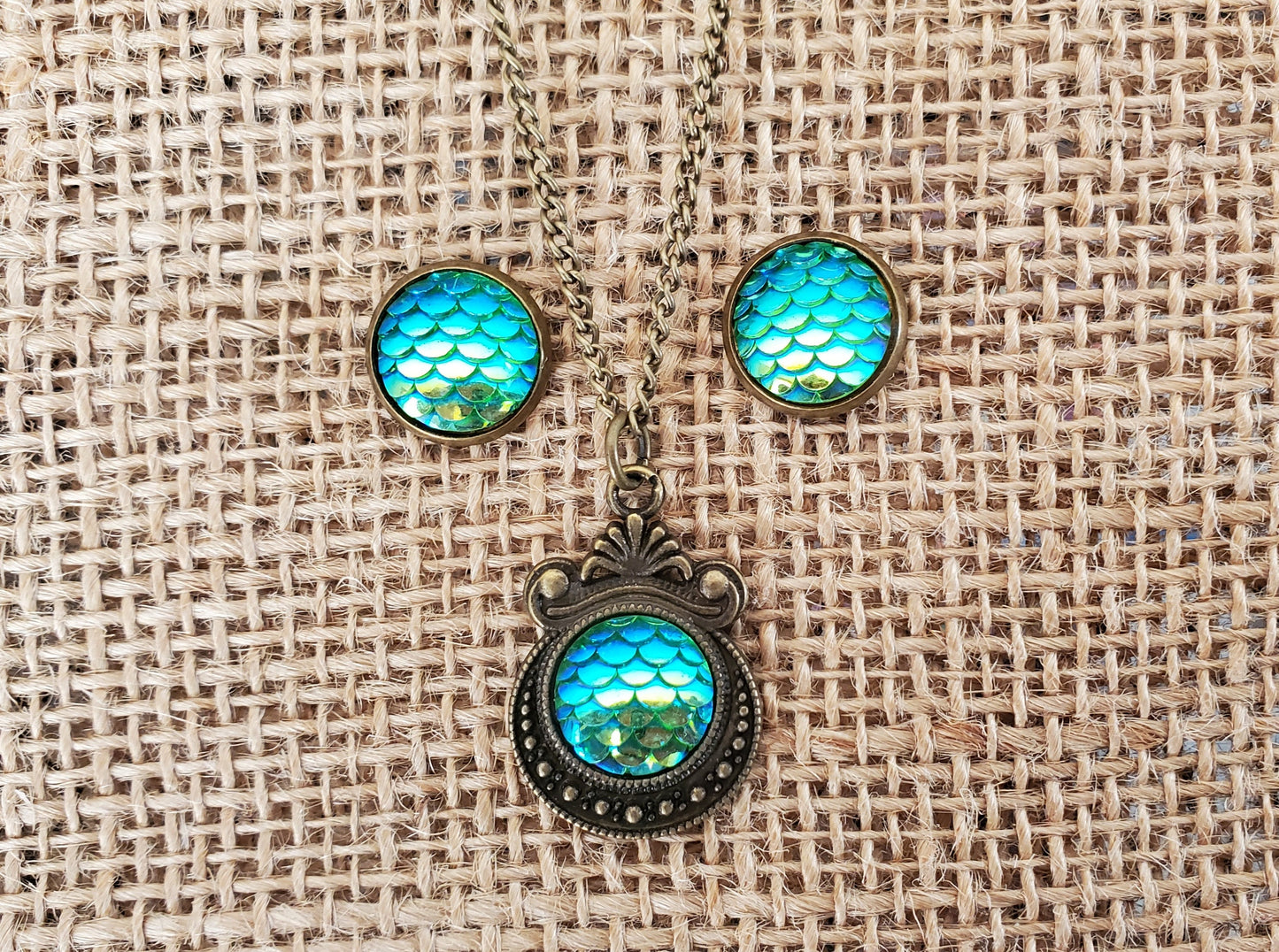 Green Mermaid Scales Set