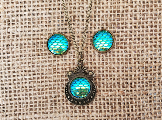 Green Mermaid Scales Set